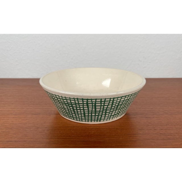 Mid-Century German Ceramic Bowls from Limburg, 1960s, Set of 3 For Sale - Image 9 of 18