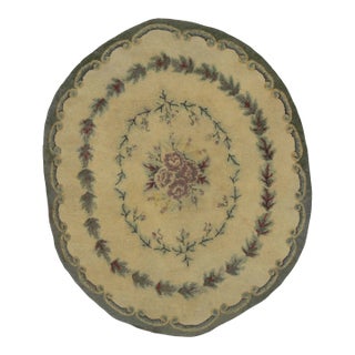 Antique Oval Hooked Rug With Soft Hued Floral Medallion & Wreath - Rug & Kilim For Sale