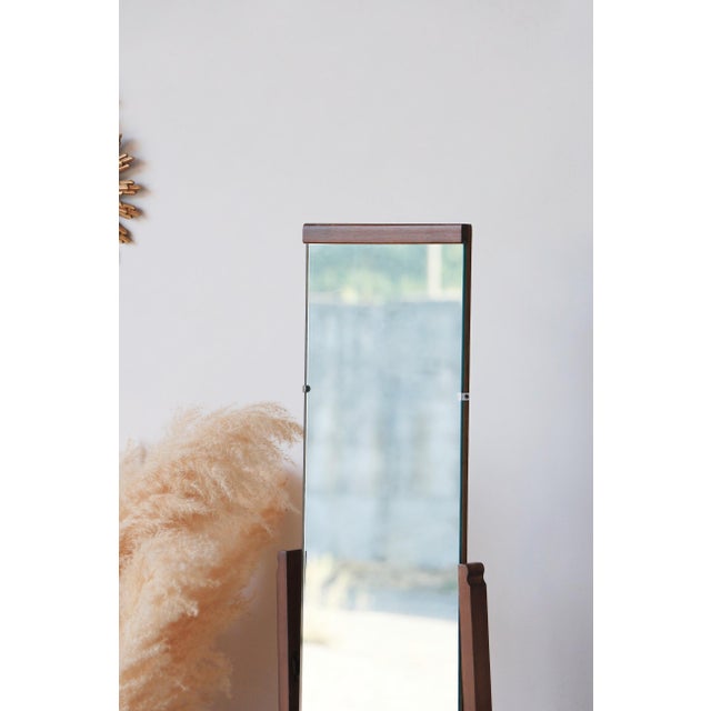 Add a touch of Scandinavian warmth to your bedroom or dressing room with this vintage cheval mirror. Made around 1960,...
