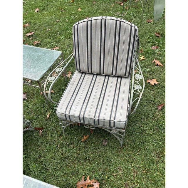 1960s 1960s Attributed to Wrought Iron MCM Woodard 6 Piece Conversation Set For Sale - Image 5 of 8