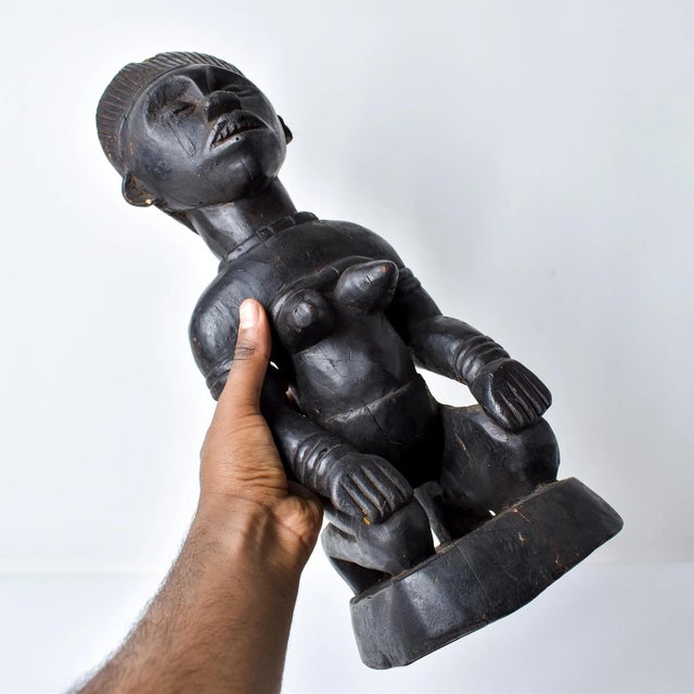 Early 20th Century Kongo Kneeling Female Wood Figure For Sale - Image 12 of 15