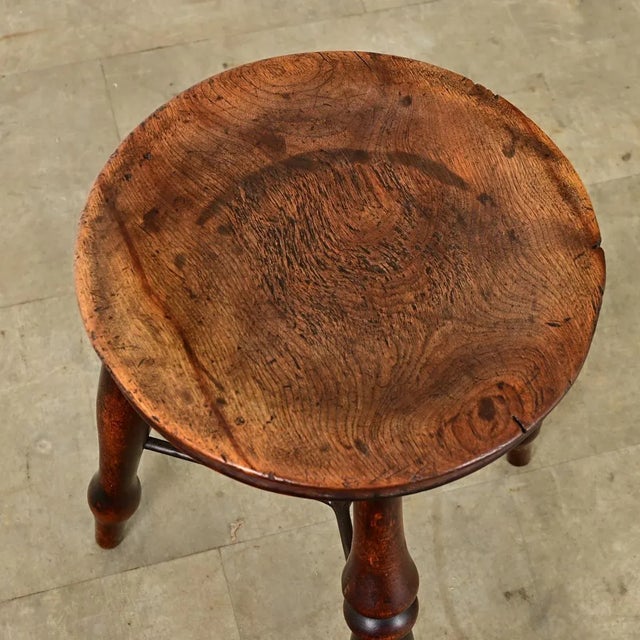 Early 19th Century English 19th Century Turned Walnut Stool For Sale - Image 5 of 9
