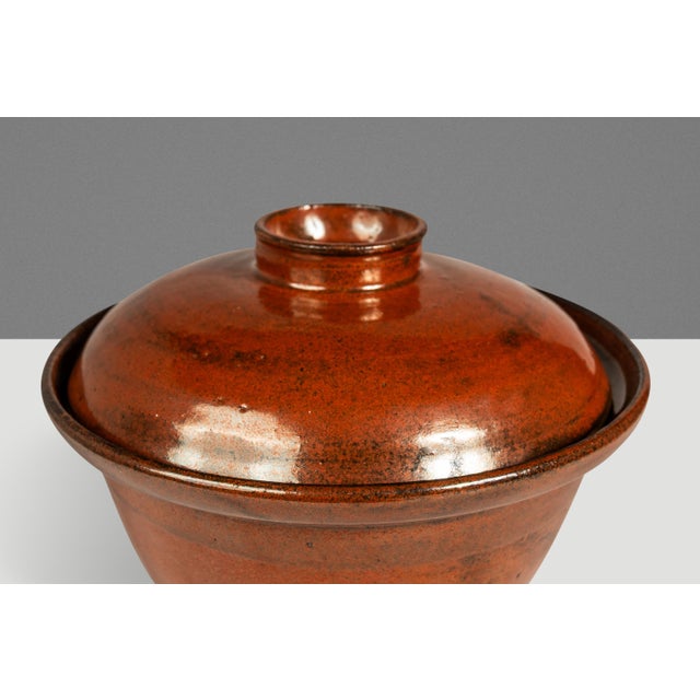 1970s Mid-Century Japanese Modern Glazed Stoneware Rice Cookers / Serving Pots - Set of Two For Sale - Image 12 of 15