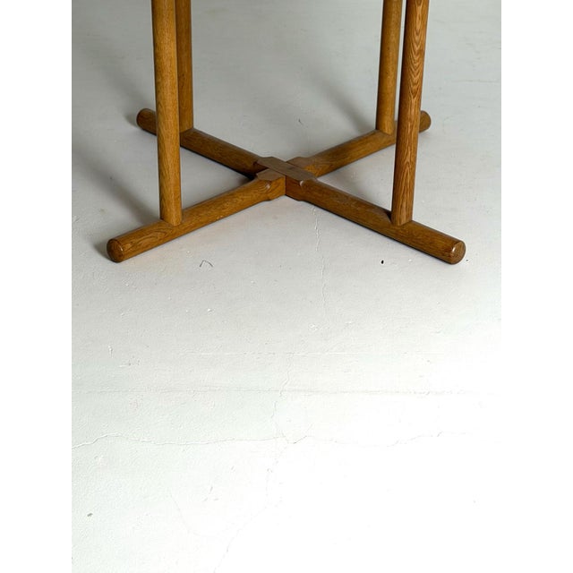1950s Round Oak Dining Table from Kurt Østervig, 1950s For Sale - Image 5 of 7