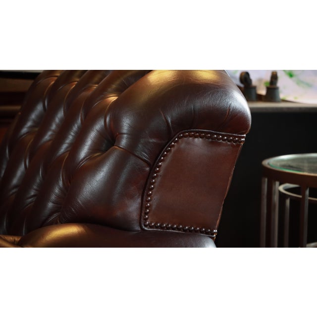 Early 21st Century Bulgari Club Chairs in Leather from George Smith, 2010s, Set of 2 For Sale - Image 5 of 18