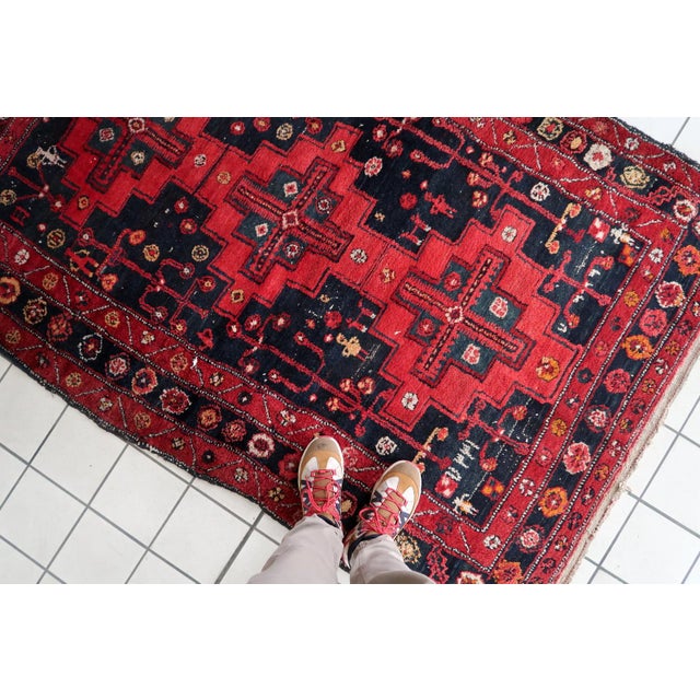 Persian 1930s, Handmade Antique Persian Hamadan Rug 4.6' X 6.7' For Sale - Image 3 of 10