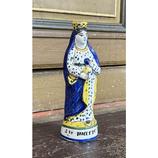 Saint Mary in Quimper Earthenware, 1800s, in Good conditions. Designed 1890 to 1919