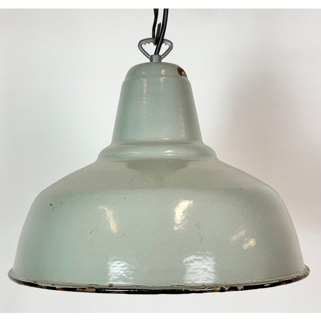 1960s Industrial Grey Enamel Factory Pendant Lamp, 1960s For Sale - Image 5 of 18