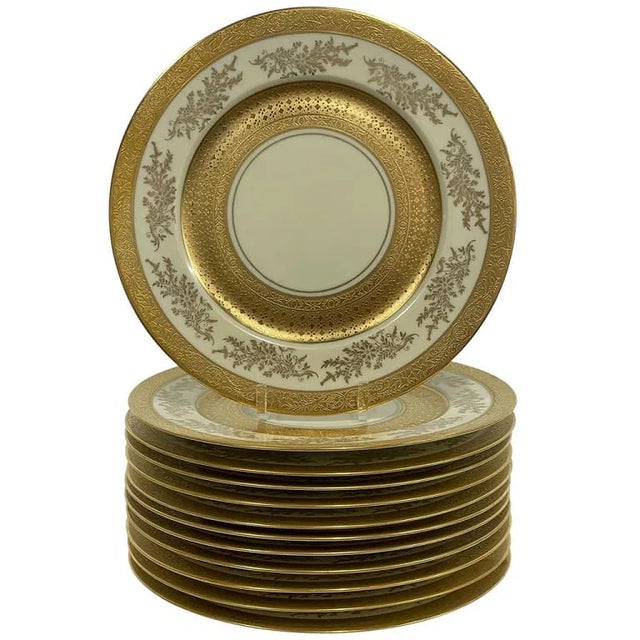 1930s Heinrich & Co Gold Encrusted Dinner Plates 12" - Set of 12 For Sale - Image 4 of 4