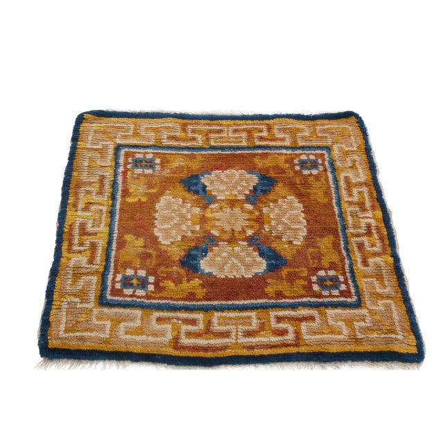 Transitional Antique Chinese Geometric Beige and Blue Wool Floral Rug For Sale - Image 3 of 6