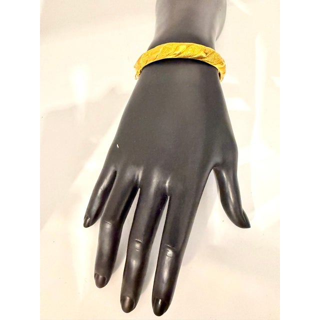 VINTAGE 24 Karat Yellow Pure Gold 27.5 Gm SMALL Bangle Bracelet, Openable For Sale - Image 18 of 18