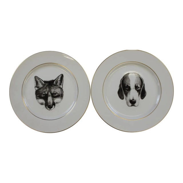 Late 20th Century Fox & Hound Dinner Plates- Set of 2 For Sale