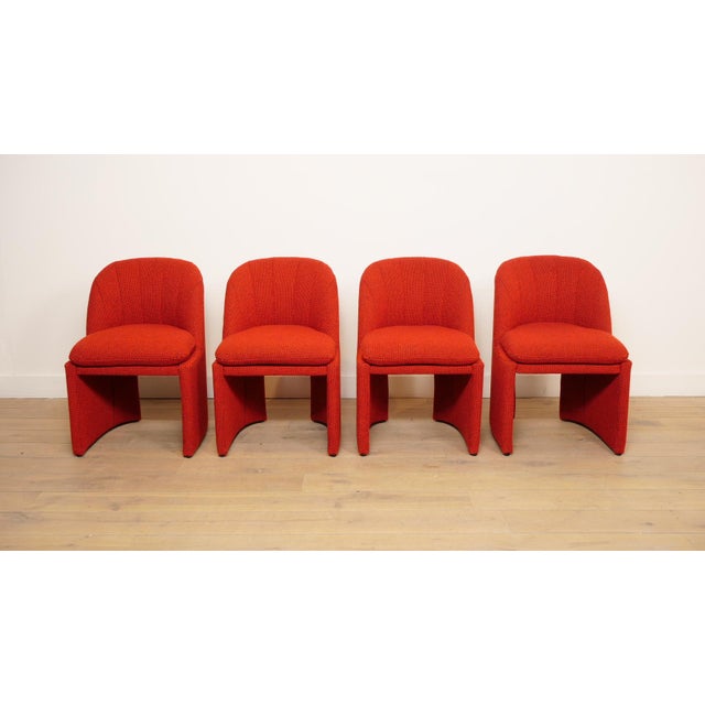 Set of 4 loafer side chairs sc106 in the colour sisu 0655. the loafer side chairs sc106 by &tradition is an elegant dining...