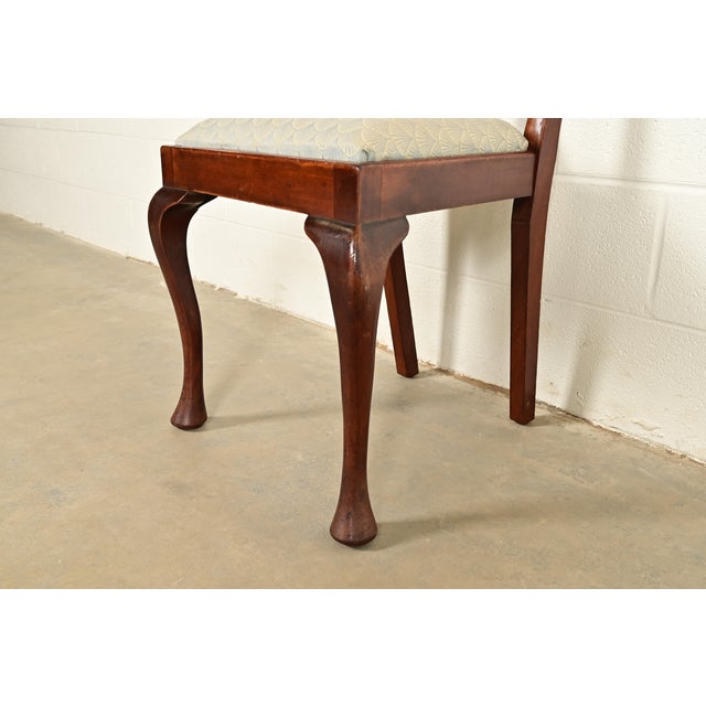 Henredon Style Georgian Carved Mahogany Side Chairs or Dining Chairs, Pair For Sale - Image 9 of 13