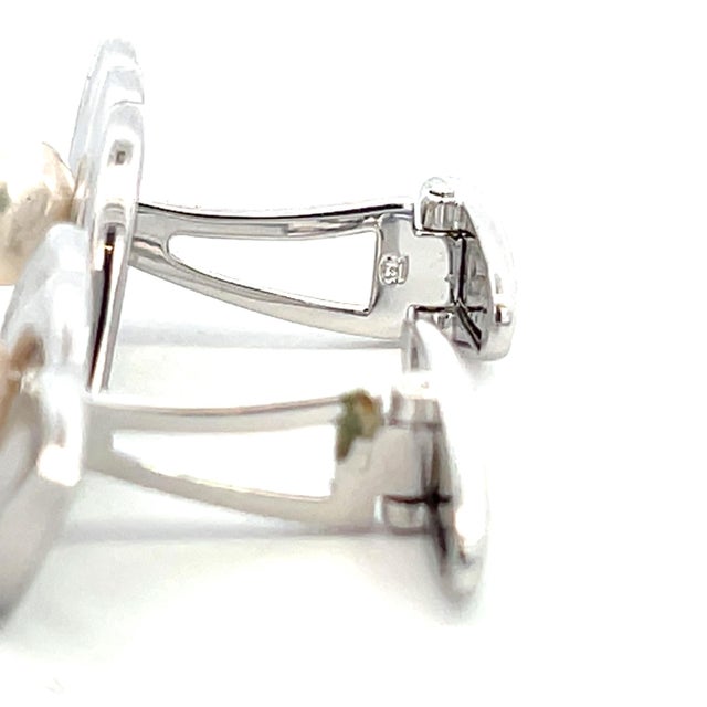 1990s Pair of Mikimoto Estate Akoya Pearl Mens Cufflinks 6 mm Silver For Sale In New York - Image 6 of 11