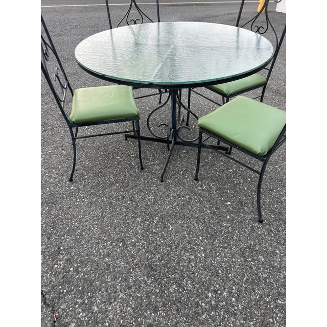 1960s Beautiful Mid Century Modern Wrought Iron Patio Set Table and 5 Chairs For Sale - Image 4 of 6