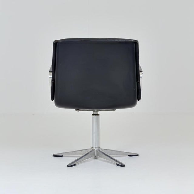 Industrial Mid-Century Program 2000 Executive Armchair by Delta Design for Wilkhahn, Germany, 1970s For Sale - Image 3 of 17