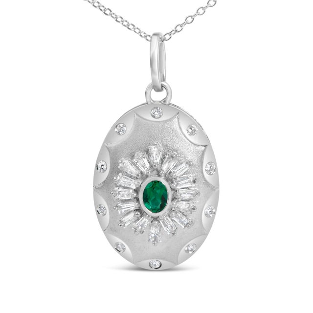 Contemporary Sterling Silver Lab Grown Emerald and Diamond Sunburst Medallion Pendant Necklace For Sale - Image 3 of 4
