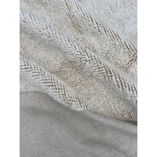 Modern Moroccan Beni Ouarain Wool Rug – 200x290 cm (6.5x9.5 ft) – Handmade Natural Cream Geometric Rug Dimensions: 200 x...