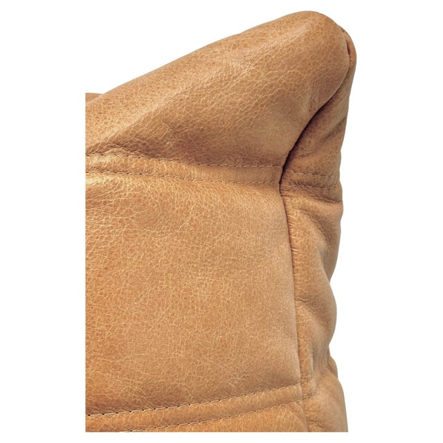 Animal Skin French 3-Seater Togo Sofa in Dark Camel Leather attributed to Michel Ducaroy for Ligne Roset For Sale - Image 7 of 11