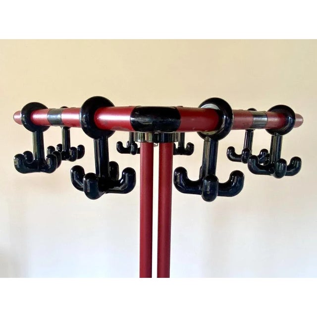 1980s Red and Black Coat Rack, 1980s For Sale - Image 5 of 11