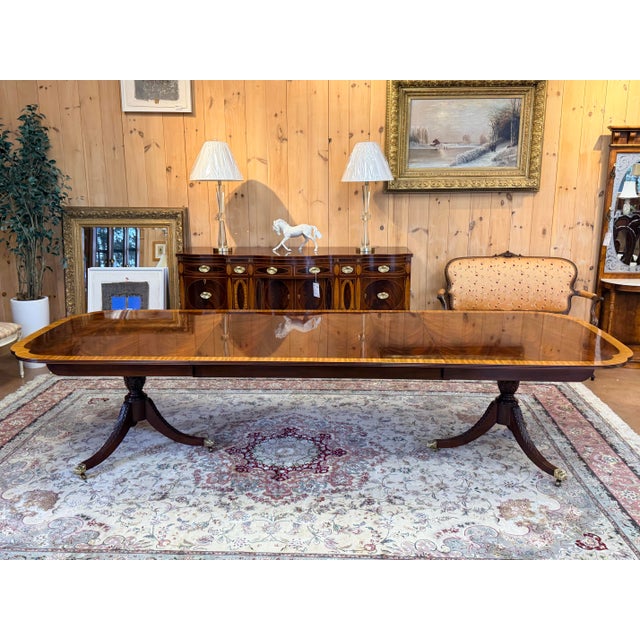Karges by Hand Duncan Phyfe Style Mahogany Dining Set For Sale In New York - Image 6 of 11