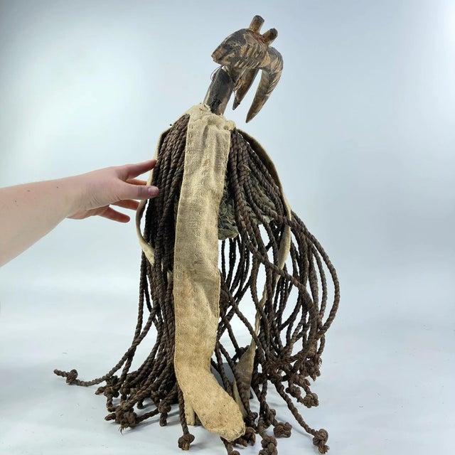 Brown Early 20th Century Bwa Hat Burkina Faso MATTER COLLECTION For Sale - Image 8 of 9