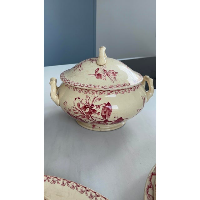 Red Ironstone Tureen with Honeysuckle Pattern from Gien Factory, 1890s For Sale - Image 6 of 13