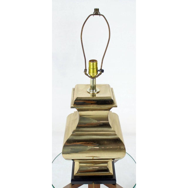 Brass Late 20th Century Modern Figural Sculptural Profile Square Base Polished Brass Table Lamps - a Pair For Sale - Image 8 of 9