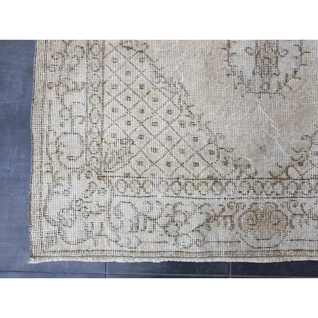 Vintage Beige Handmade Rug- 3′10″ × 6′11″ For Sale - Image 10 of 11