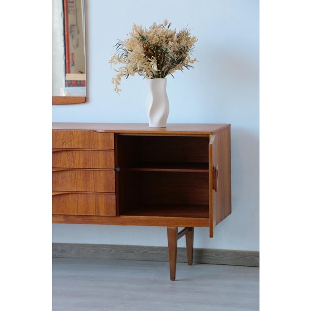 Scandinavian Teak Sideboard, 1960s For Sale - Image 6 of 18