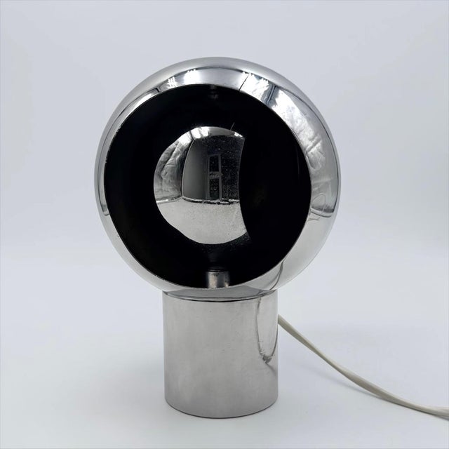 Silver Space Age Chrome Table Lamp with Rotating Eclipse Shade, 1970s For Sale - Image 8 of 15