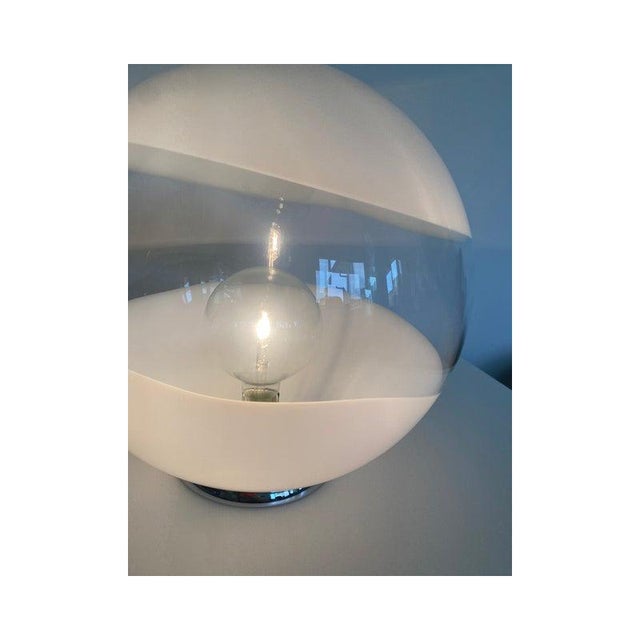 Scenographic White Murano Glass Table Lamp by Simoeng For Sale - Image 9 of 12