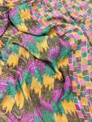 Paisley Print Vintage Silk / Viscose Indian Sari