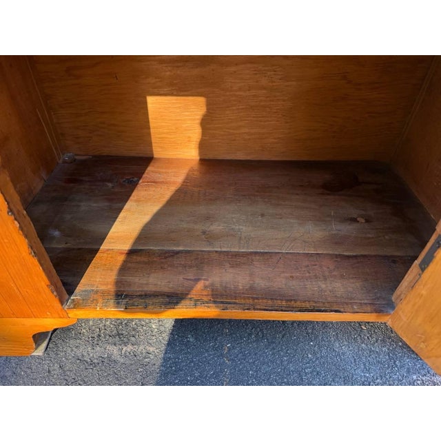 Antique Early American Rustic Style Dry Sink Blanket Chest For Sale - Image 11 of 16