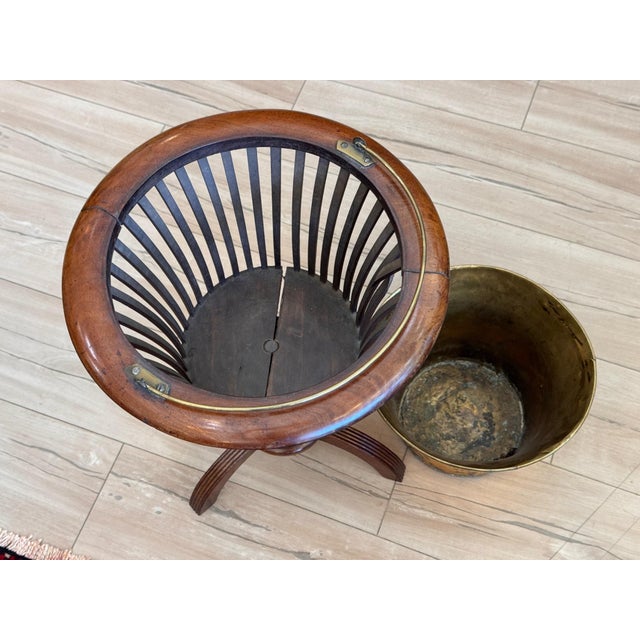 Early 19th Century English Mahogany and Brass Peat Bucket For Sale - Image 6 of 10