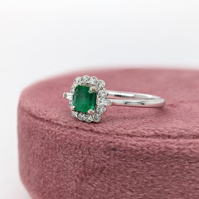 2020s Zambian Emerald Ring With Diamond Accents: Solid 14k Gold, Asscher Cut 5mm, Size 6.75 For Sale - Image 5 of 7