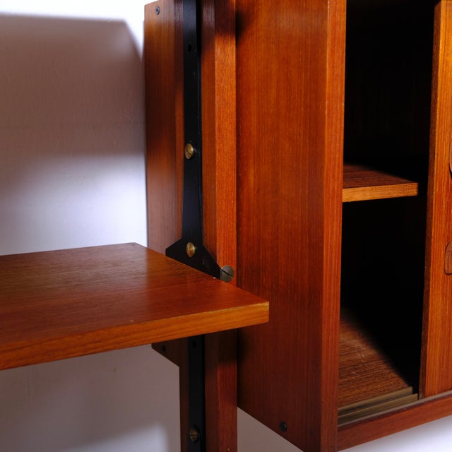 Italian Teak Bookcase, 1960s For Sale - Image 18 of 18