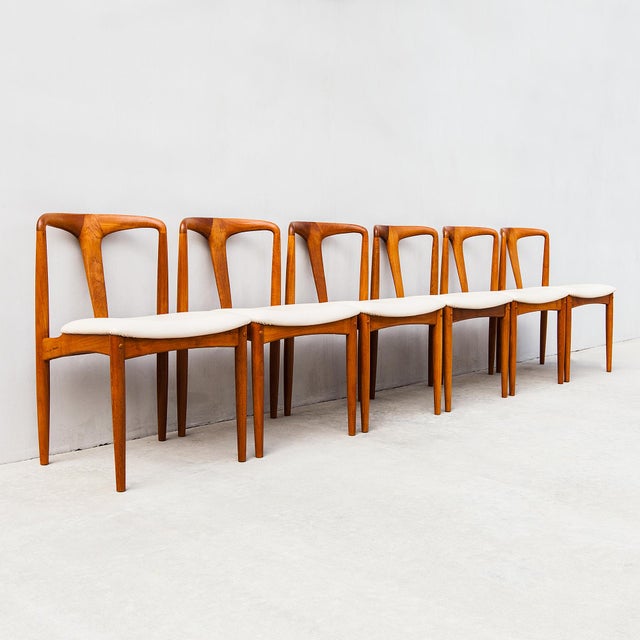 Vintage Danish Modern "Juliane" Teak & Leather Dining Chair by Johannes Andersen For Sale - Image 13 of 13