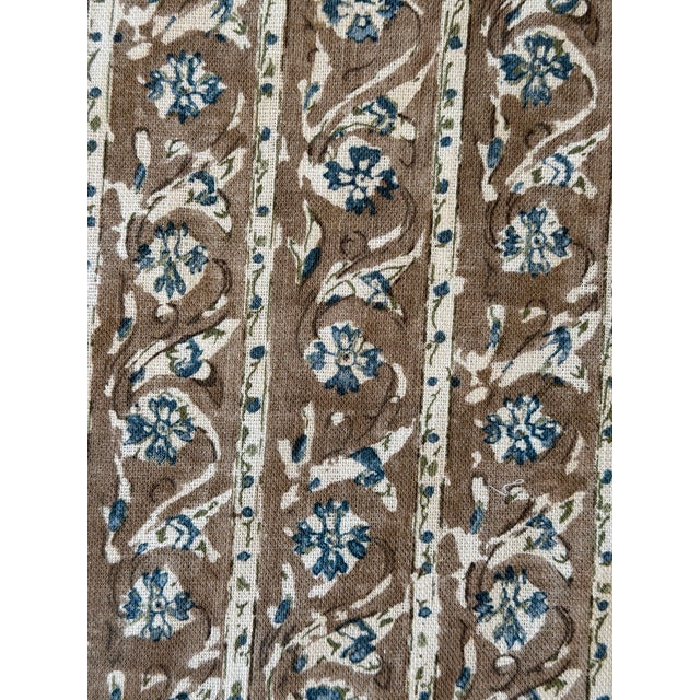 2020s Stroheim Linen Fabric Osterley 04 - 1 3/8 Yards For Sale - Image 5 of 5