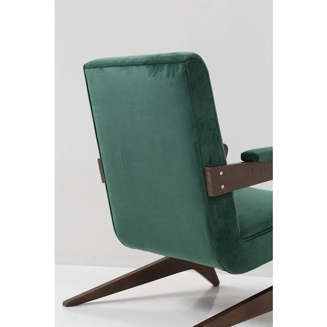 1950s Set of 20th Century Brazilian Green Velvet Armchairs, 1950s For Sale - Image 5 of 12