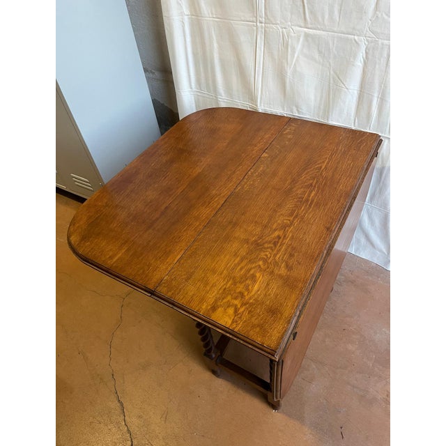 English Hinged Table, Late 19th Century For Sale - Image 3 of 10