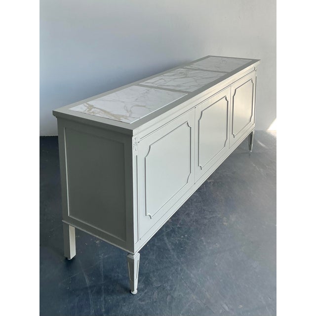 Vintage Regency Notched Millwork Marble Top Credenza For Sale - Image 10 of 12