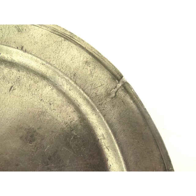 English English Pewter Charger 18th Century Large For Sale - Image 3 of 8