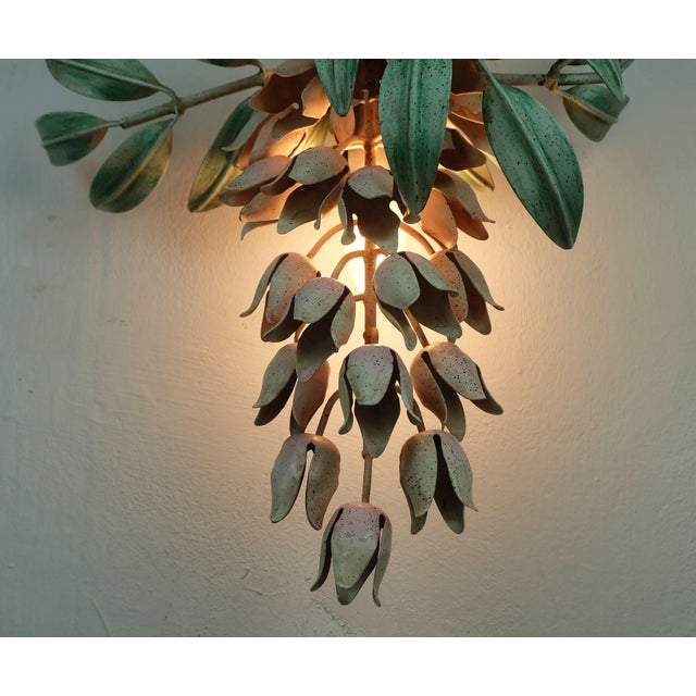 Green Vintage Hollywood Regency Florentine Metal Wisteria Wall Lamp, Italy, 1970s For Sale - Image 8 of 11