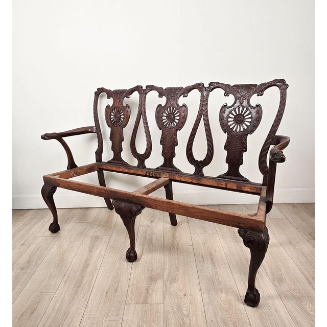 19th Century English or Irish Mahogany Chippendale Settee For Sale In San Francisco - Image 6 of 11