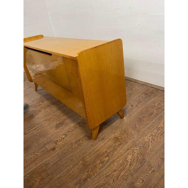 Vintage Gold Dresser by Tatra Nabytok, 1960 For Sale - Image 4 of 6