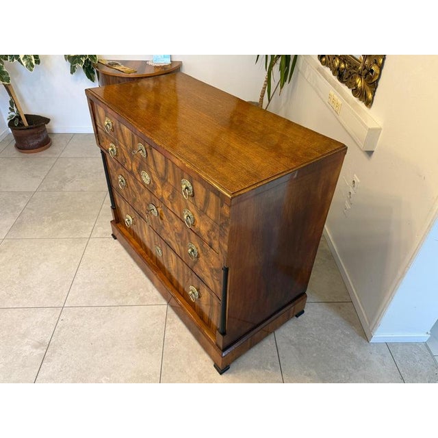 Antique Biedermeier Writing Desk in Walnut For Sale - Image 10 of 18