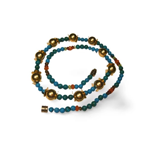This elegant Estate 14K Solid Yellow Gold Turquoise and Gemstone Beaded Strand Necklace is the perfect blend of luxury and...