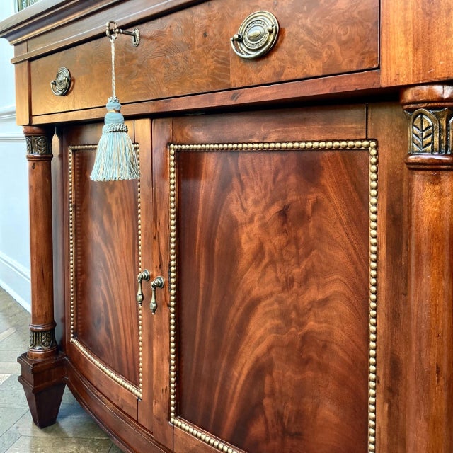 1990s Vintage Mahogany Bow Front Cabinet | Sideboard | Statement Entryway Cabinet For Sale - Image 5 of 11